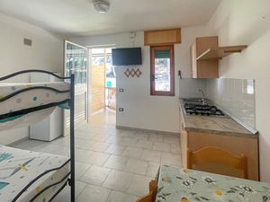 24024591-Ferienwohnung-4-Vieste-300x225-2