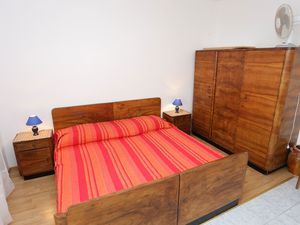 18564691-Ferienwohnung-2-Viganj-300x225-5