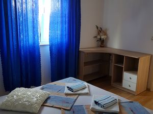 19214735-Ferienwohnung-5-Viganj-300x225-5