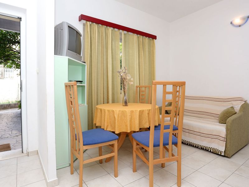 23930906-Ferienwohnung-2-Viganj-800x600-2