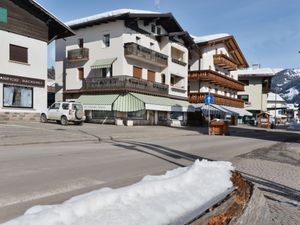 23851888-Ferienwohnung-6-Vigo Di Fassa-300x225-0