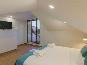 22232739-Ferienwohnung-3-Vila Nova De Gaia-300x225-1