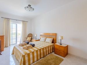 23544886-Ferienwohnung-4-Vilamoura-300x225-5