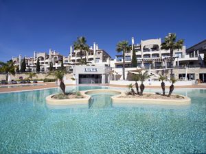 23861065-Ferienwohnung-6-Vilamoura-300x225-5