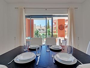 23482514-Ferienwohnung-4-Vilamoura-300x225-4