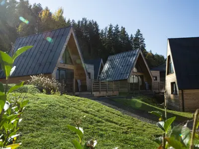 Chaletdorf am Morgen