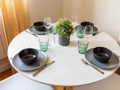 DiningRoom
