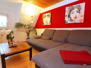 22424615-Ferienwohnung-4-Villingen-Schwenningen-300x225-2