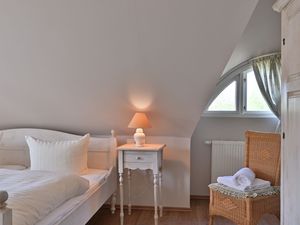 23975815-Ferienwohnung-4-Vilmnitz auf Rügen-300x225-2