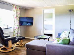 23746180-Ferienwohnung-6-Vimmerby-300x225-1