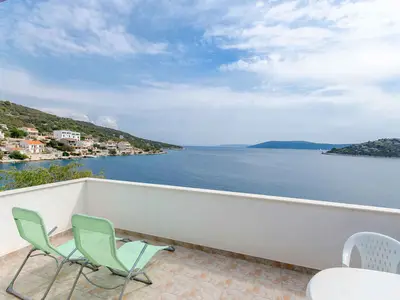 Ferienwohnung für 5 Personen (50 m²) in Vinišće 3/10