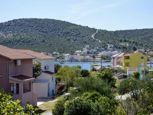 Ferienwohnung für 5 Personen (50 m²) in Vinišće