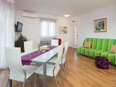 Ferienwohnung für 5 Personen in Vinišće 10/10