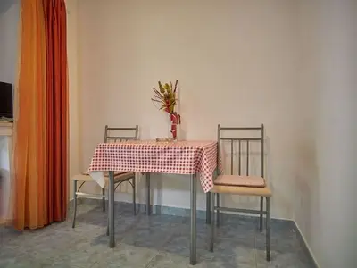 Ferienwohnung für 2 Personen in Vinišće 9/10
