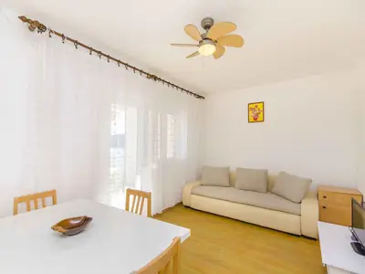 Ferienwohnung für 5 Personen (50 m²) in Vinišće 10/10