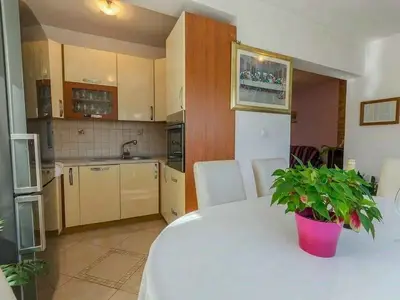 Ferienwohnung für 6 Personen (70 m²) in Vinišće 9/10