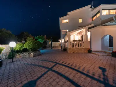 Ferienwohnung für 8 Personen (100 m²) in Vinišće 8/10