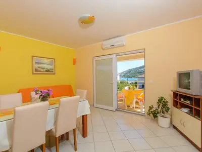 Ferienwohnung für 5 Personen (38 m²) in Vinišće 4/10