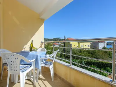 Ferienwohnung für 4 Personen (34 m²) in Vinišće 3/10