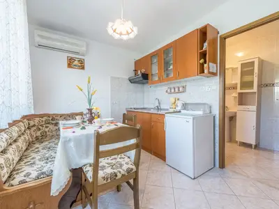 Ferienwohnung für 3 Personen (50 m²) in Vinišće 3/10