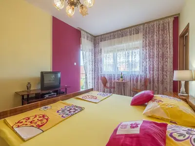 Ferienwohnung für 3 Personen (50 m²) in Vinišće 8/10