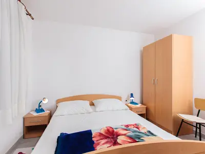 Ferienwohnung für 2 Personen (18 m²) in Vinišće 9/10