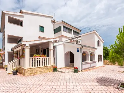 Ferienwohnung für 5 Personen (60 m²) in Vinišće 9/10