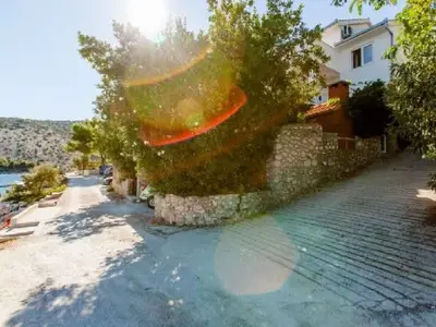 Ferienwohnung für 5 Personen (50 m²) in Vinišće 8/10