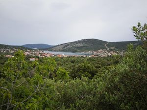 23046335-Ferienwohnung-4-Vinišće-300x225-1