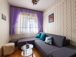 23941000-Ferienwohnung-6-Vinišće-300x225-3