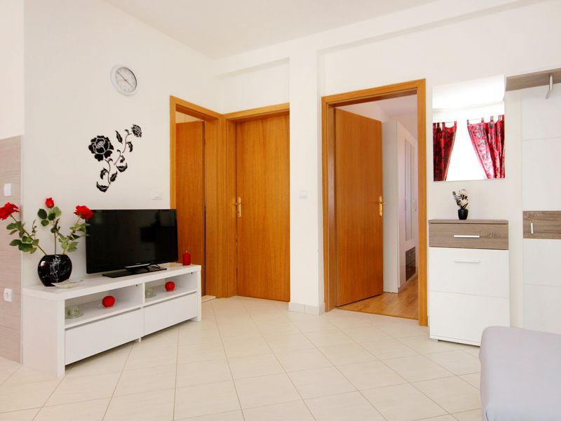 18322209-Ferienwohnung-5-Vinišće-800x600-2