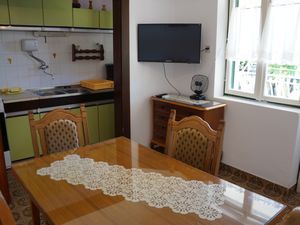 18321702-Ferienwohnung-4-Vinišće-300x225-1