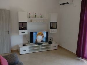 23931562-Ferienwohnung-6-Vinišće-300x225-2