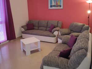 23931562-Ferienwohnung-6-Vinišće-300x225-4