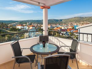 23932640-Ferienwohnung-5-Vinišće-300x225-0