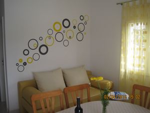 23933890-Ferienwohnung-4-Vinišće-300x225-1