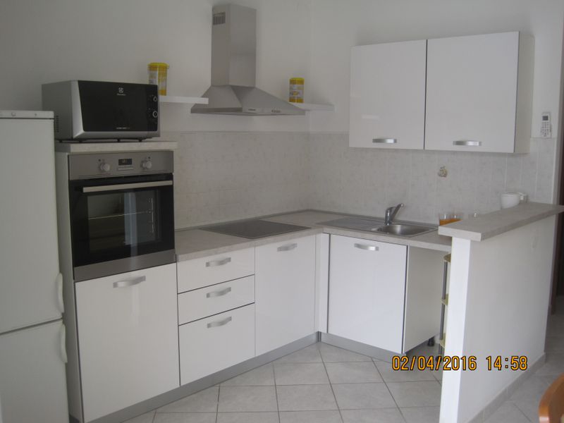 23933890-Ferienwohnung-4-Vinišće-800x600-2