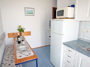 23928770-Ferienwohnung-4-Vinjerac-300x225-1