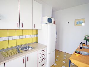 23928772-Ferienwohnung-4-Vinjerac-300x225-2