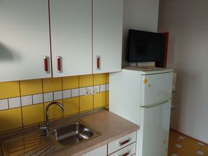 23928772-Ferienwohnung-4-Vinjerac-300x225-5