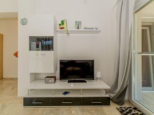 23057969-Ferienwohnung-4-Vir-300x225-5