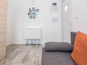 23206167-Ferienwohnung-2-Vir-300x225-5