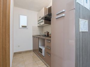 23058385-Ferienwohnung-4-Vir-300x225-4