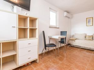 23353049-Ferienwohnung-4-Vir-300x225-4