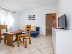 23826609-Ferienwohnung-4-Vir-300x225-4