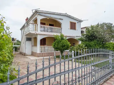 Ferienwohnung für 8 Personen (60 m²) in Vir 4/10