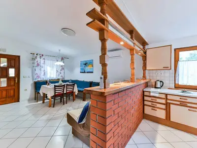 Ferienwohnung für 8 Personen (60 m²) in Vir 9/10