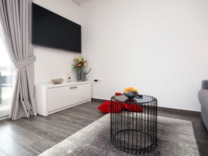 23058511-Ferienwohnung-4-Vir-300x225-4