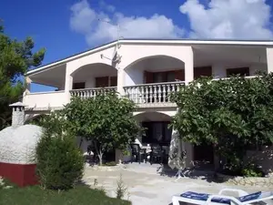 Ferienwohnung für 5 Personen (45 m²) in Vir