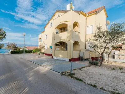 Außenansicht des Gebäudes